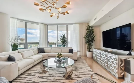 Villa with Amazing View