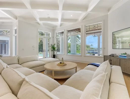 2 Rooms Apartment for Sale